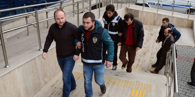 Zonguldak'ta TTK alan 7 kii tutukland