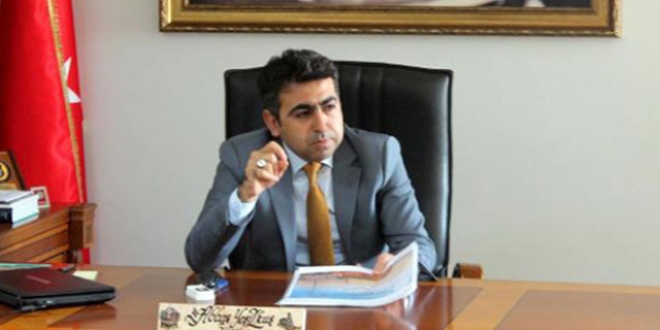 Bozcaada Kaymakamı FETÖ'den gözaltında