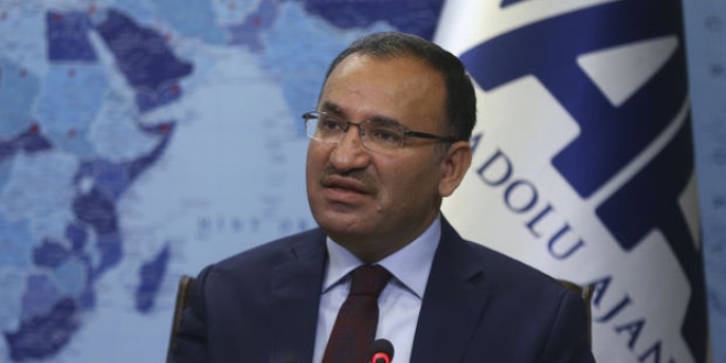 Bekir Bozdağ: FETÖ'den tutuklanan 36 bin kişi var