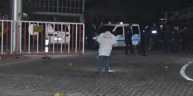 Alkol alan gençleri uyaran iş yeri sahibi öldürüldü