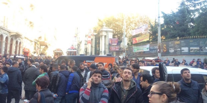 İstiklal Caddesi yaya trafiğine kapatıldı