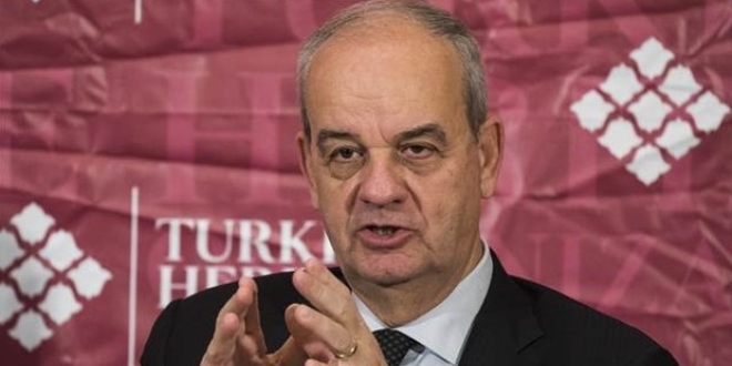 İlker Başbuğ: Gülen dosyalarını mahkemeye gönderin