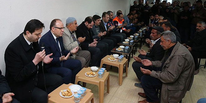 Albayrak, Siirt'te hayatını kaybedenlerin taziyesine katıldı