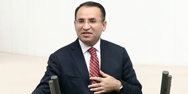 Bozdağ: Umarım haftaya istifa eder
