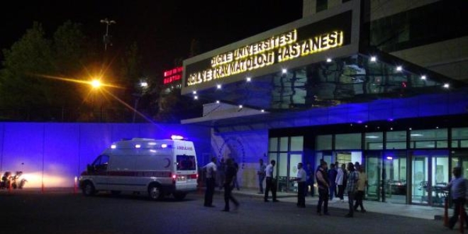 Diyarbakr'da kafeye EYP'li saldr: 6 yaral