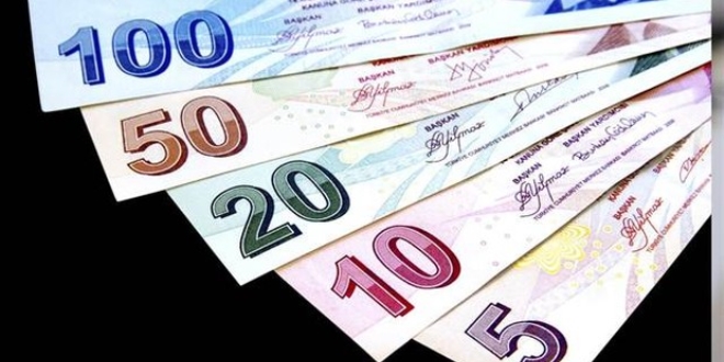 Asgari ücret 1400 lira mı oluyor?