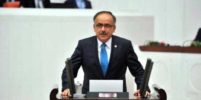 'Emeklilere üvey evlat muamelesi yapılıyor'