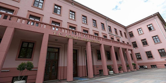 Bakanlık'tan 'Silivri Kitap Fakiri Çıktı' yalanlaması