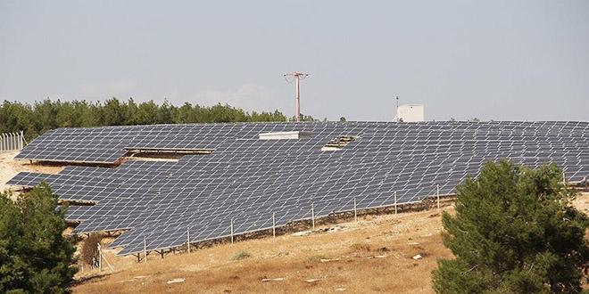 Güneş, kuruyan tarlalara 'can suyu' oluyor