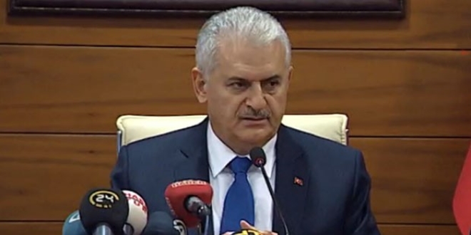 Erken yaşta evlilik düzenlemesi Komisyon'a çekildi