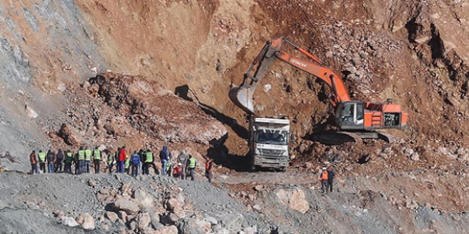 Siirt'teki maden ocağında bir işçinin daha cesedi çıkartıldı