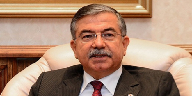 Bakan Yılmaz'dan Öğretmenler Günü mesajı