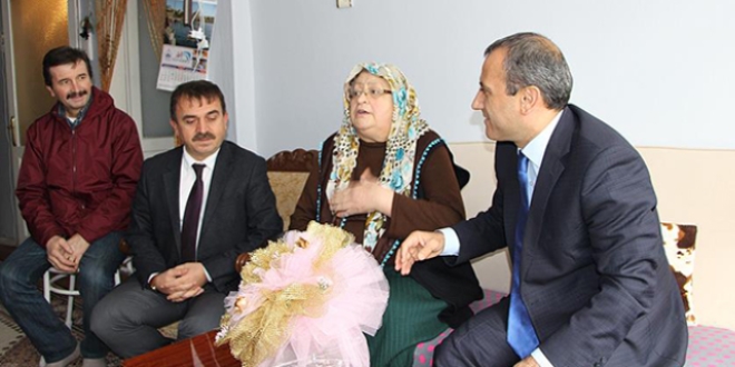 Şehit öğretmenin annesi: Gitme oğlum dedim