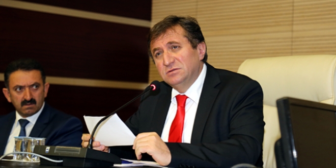 Çocuklarına kötü bakan babaya vali vekilinden tepki