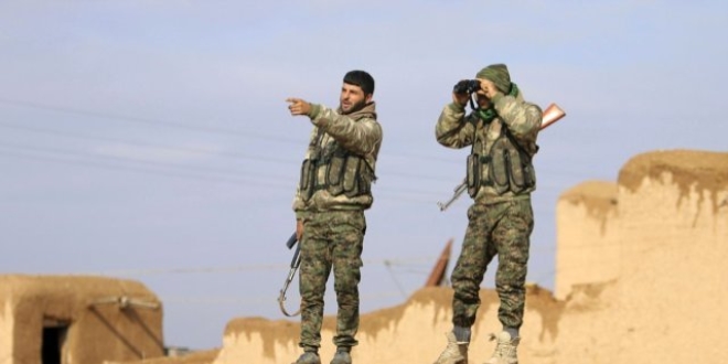Kaçak FETÖ'cüler sınırı geçti, PYD'ye sığındı