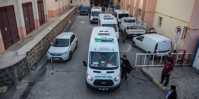 Suriye rejimi saldırdı: 3 asker şehit, 10 yaralı