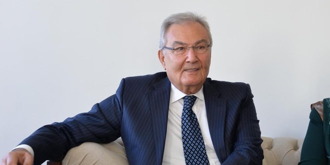 Deniz Baykal, Ahmet Türk'ün eşi Mülkiye Türk'ü evinde ziyaret etti