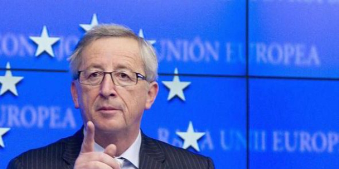 Juncker: Avrupa Trkiye'ye ders vermekten ekinmeli