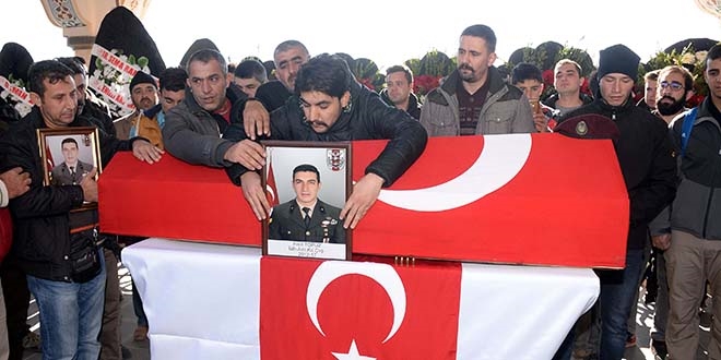 �ehit Astsubay Topuz son yolculu�una u�urland�