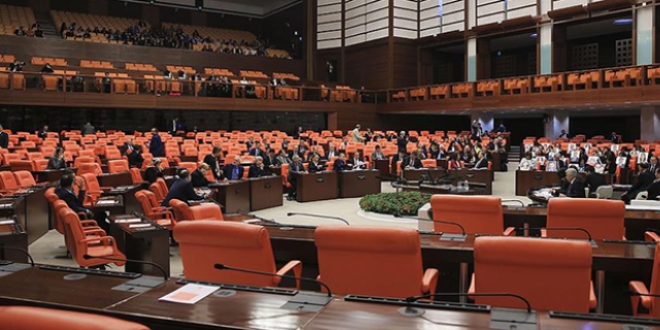 Meclis, bu hafta iki önemli düzenleme için mesai yapacak