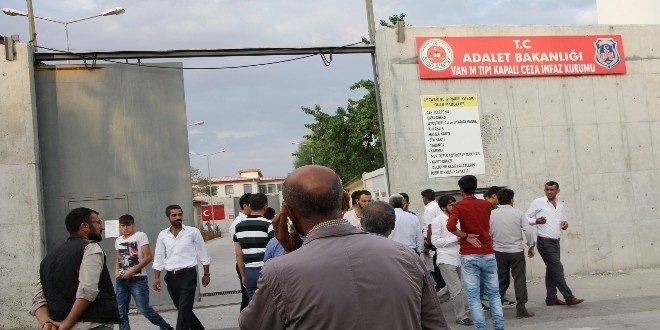 Van'da 5 y�l �nceki depremde firar eden mahkum yakaland�