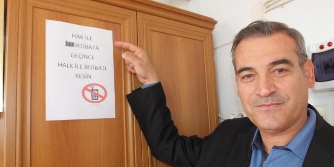 İmamın cep telefonu uyarısı