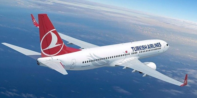 Rahatsızlanan THY pilotu hastaneye kaldırıldı