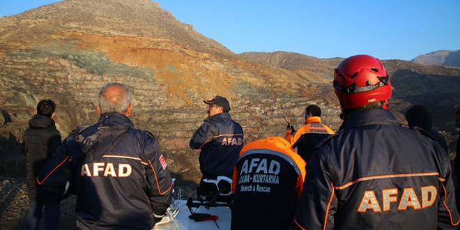 'Toprak alt�ndaki i��ilerin yerlerini tespit ettik'