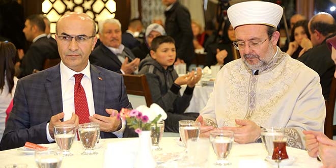 Başkan Görmez, şehit aileleri ile bir araya geldi
