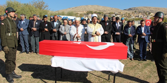 Şehit güvenlik korucusu son yolculuğuna uğurlandı