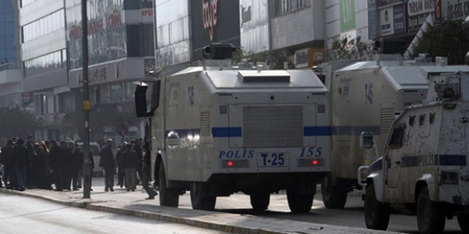 Van'da gösteri ve yürüyüşler yasaklandı