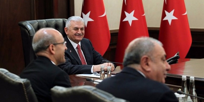 Başbakan'ın yeni dış politika danışmanı belli oldu