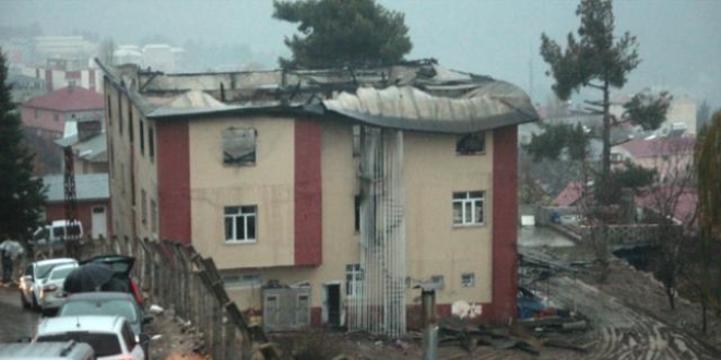 Adana'da yangınla ilgili 13 kişi gözaltına alındı