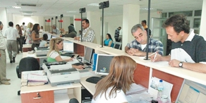 Vergi dairelerinde yapılandırma mesaisi gecede devam ediyor