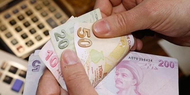 Sigara ve alkollü içkideki ÖTV artırıldı