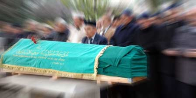 �nal Takmakl� kalp krizi nedeni ile vefat etti