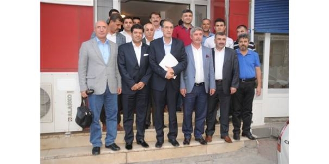 CHP heyeti Hakkari'de