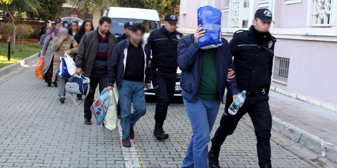 Fethiye'de FETÖ soruşturnası: 10 kişiden 3'ü tutuklandı