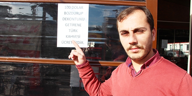 '100 dolar bozdurana Türk kahvesi ikram ediyor'