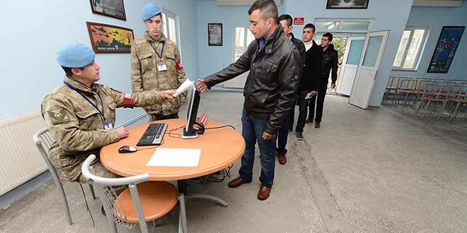 Darbe girişimi sonrası TSK'ya rekor başvuru