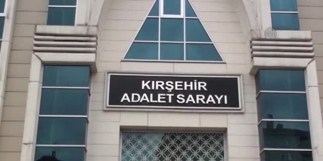 Kırşehir'de 48 polisin yargılandığı FETÖ davası başladı
