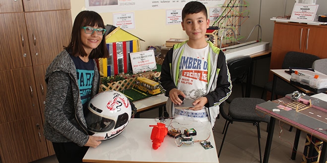 rencilerin 'Motokask' projesi Trkiye birincisi oldu