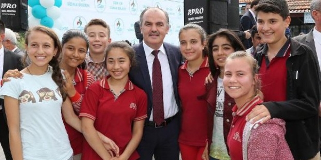 Pamukkale Belediyesi'nden 2 bin öğrenciye burs