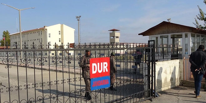 Edirne'de 6 tutuklu açlık grevine başladı