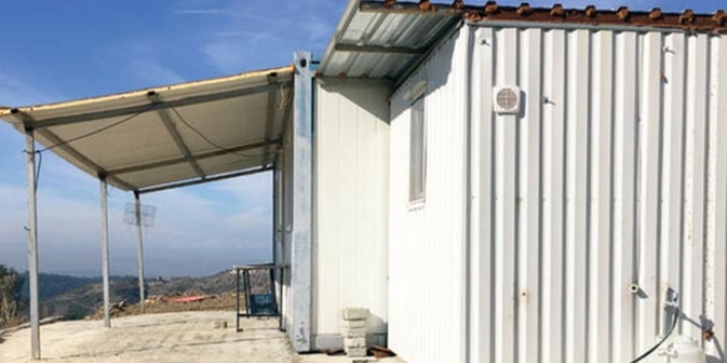 �zmir'de g�n�ll� ��retmenlik i�in k�ye giden 6 kad�na cinsel sald�r�