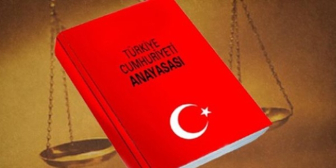 Anayasa teklifi yarına kaldı