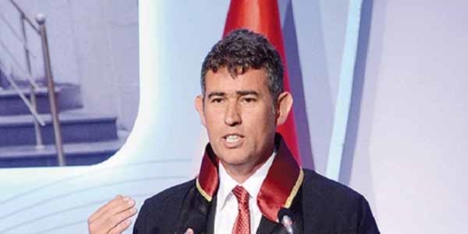 'Barolar Birliği, avukatlara haftada 1 milyon lira sosyal yardım yapıyor'