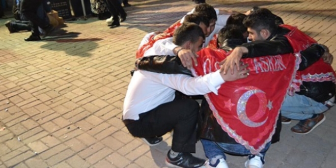 Asker eğlencesi kanlı bitti