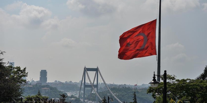 İstanbul'daki terör saldırısı nedeniyle milli yas ilan edildi