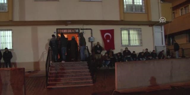 Şehit polis memuru Sarıkaya'nın, babaevine acı haber ulaştı